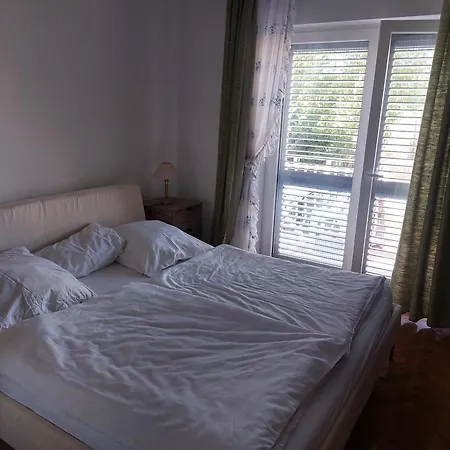 Dalmatin アパート *