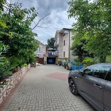 アパート Dalmatin *